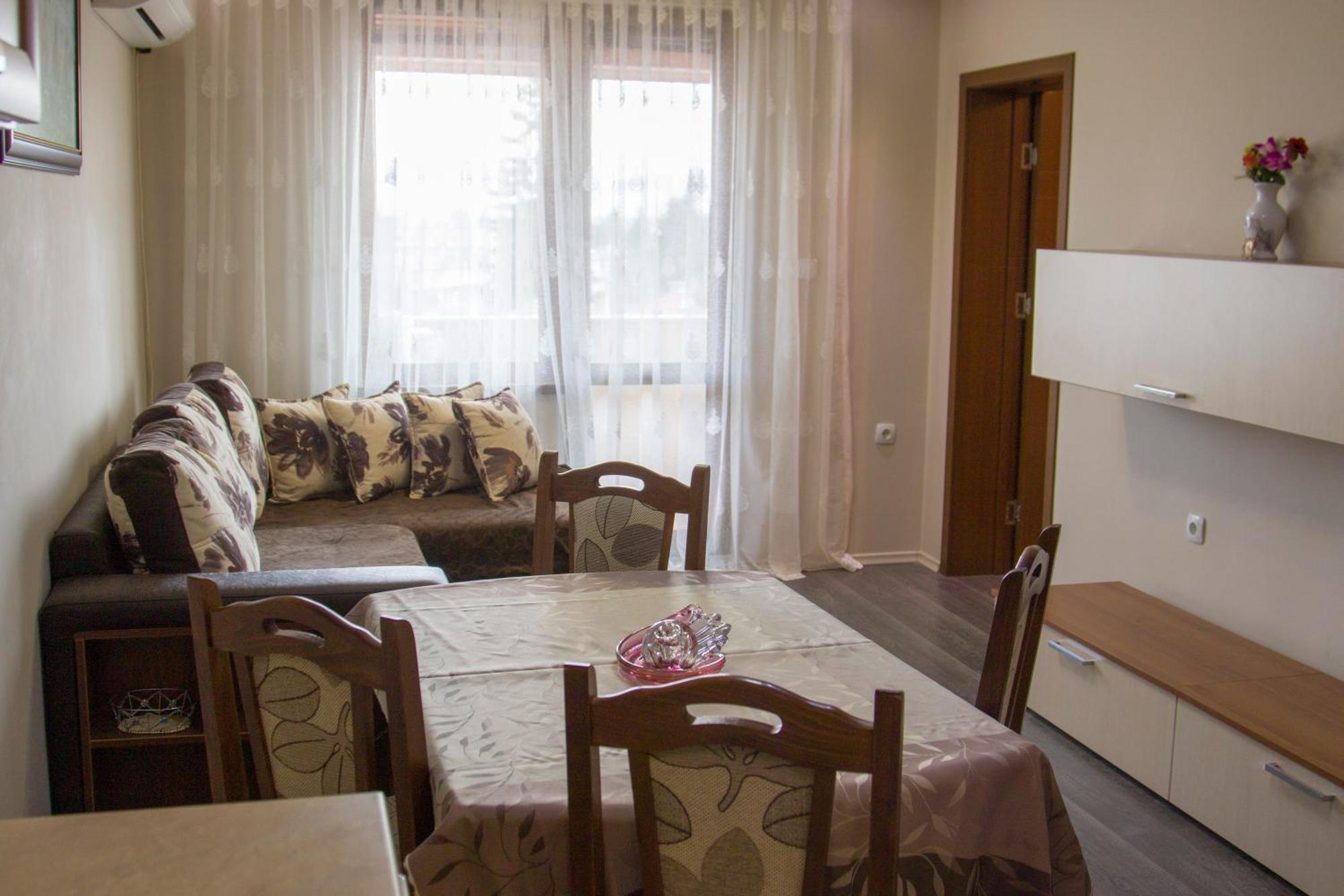 Apartment Angelina เวลินกราด ภายนอก รูปภาพ